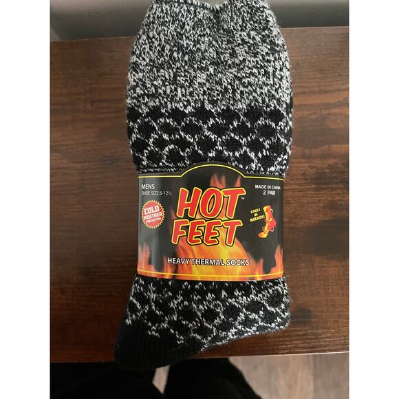 NWT Hot Feet socks - Picture 1 of 2